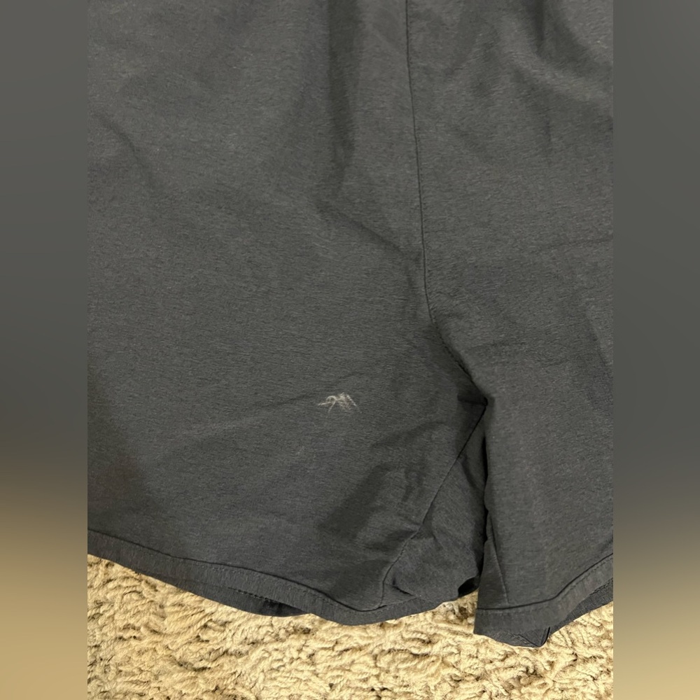 Grey shorts